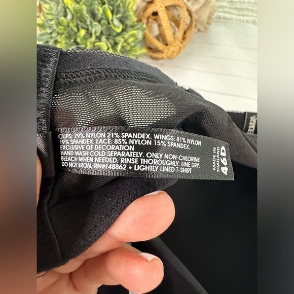 Torrid Curve Lightly Lined T~Shirt Bra in Black Size 46D - Picture 8 of 10